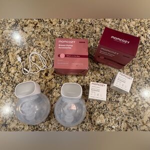 Momcozy Breast Pump Accessories Set